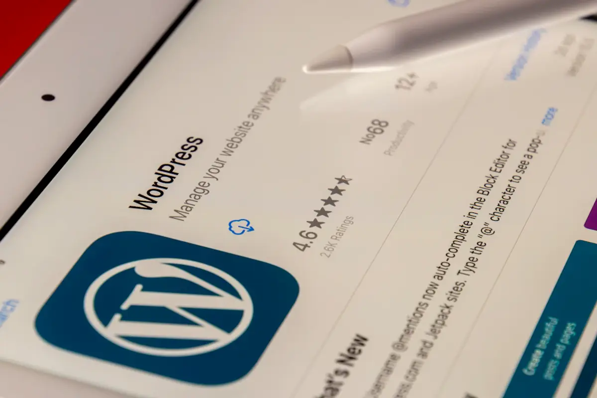 WordPress vs website builder